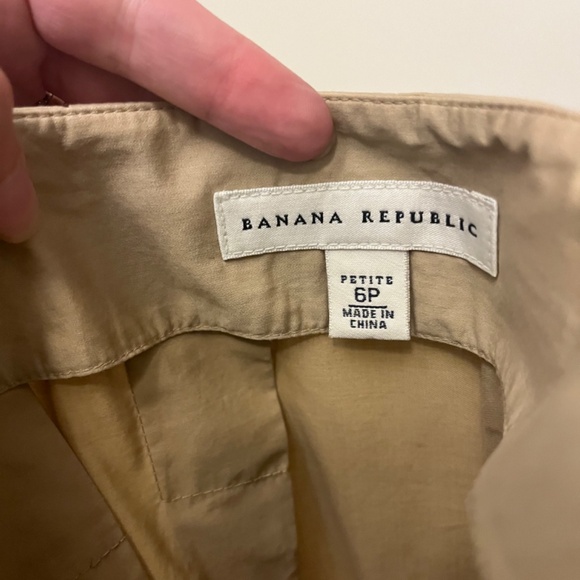 Banana Republic pleated skirt size 6P - Picture 2 of 2